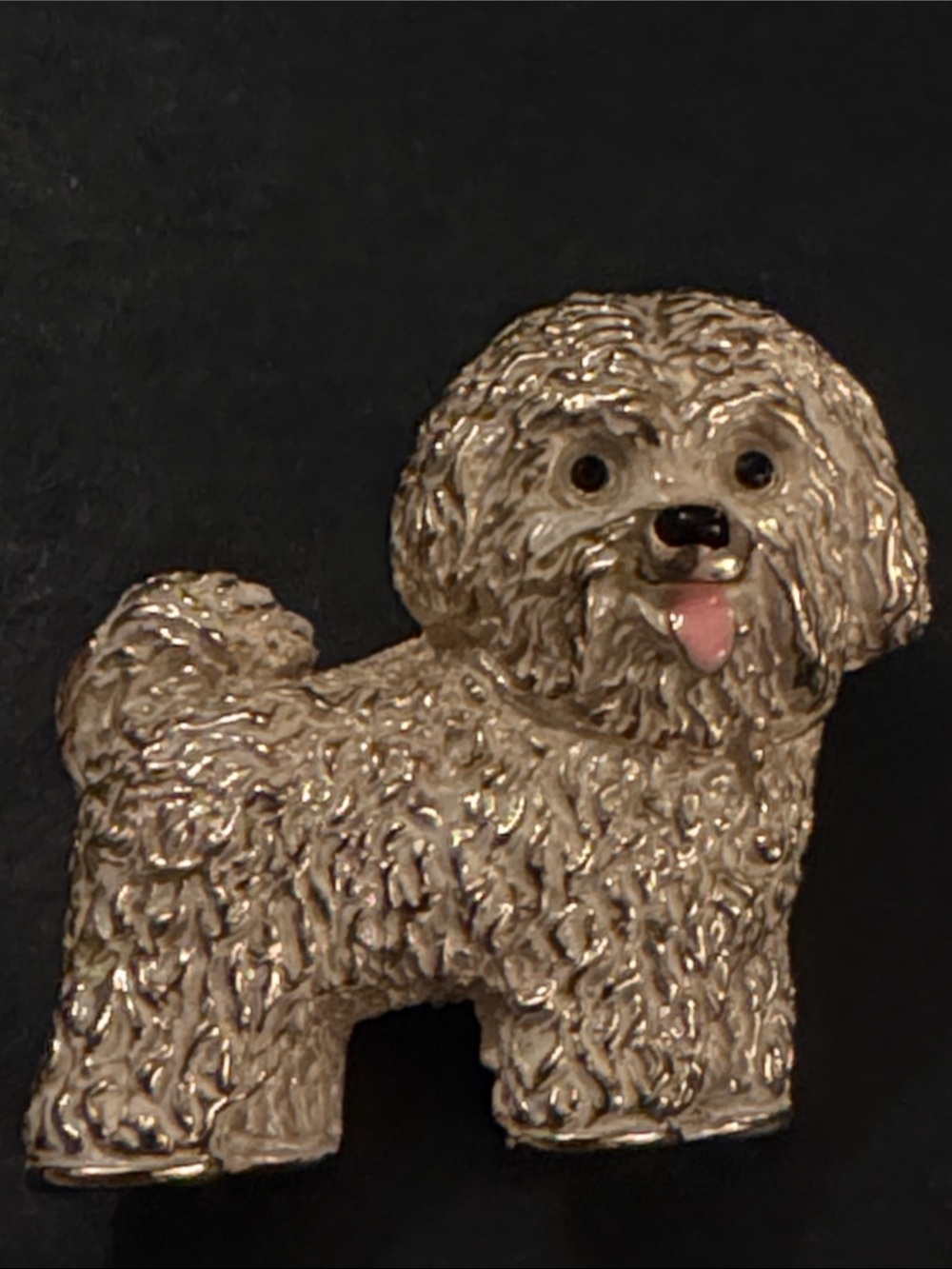 Gold tone Beige Dog brooch Pin – Neutral Beige Color 1960/1970s era so cute